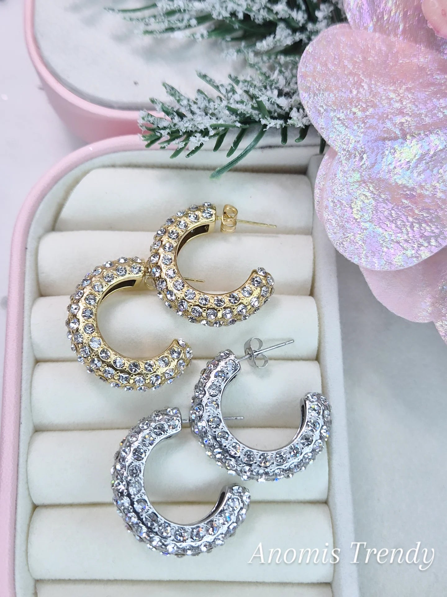 Orecchini semicerchi a C bold in pavè di zirconi 100% acciaio silver/gold anallergico