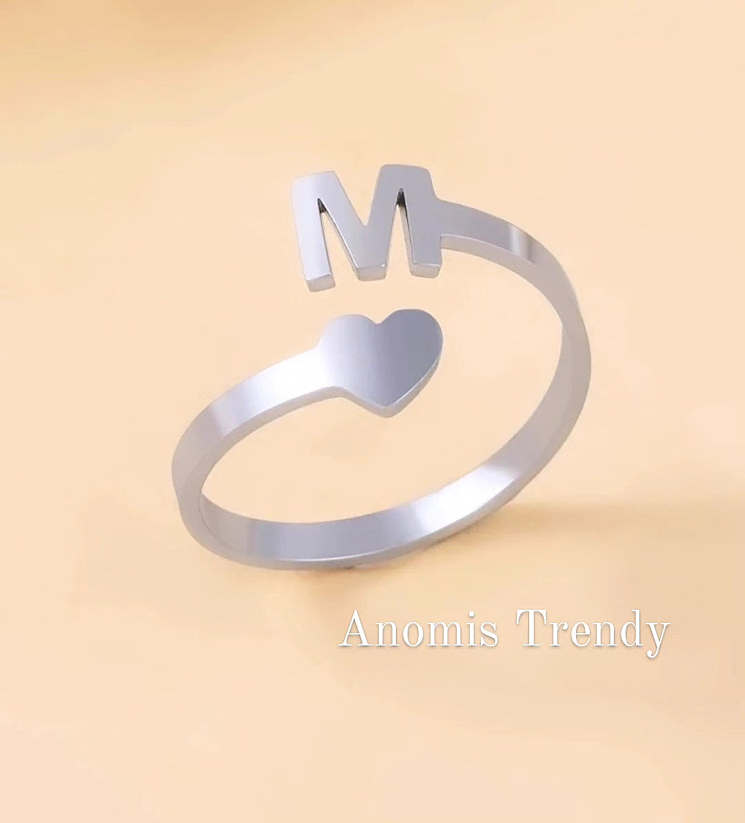 Anello con Lettera iniziale e Cuore in Acciaio mis. regolabile