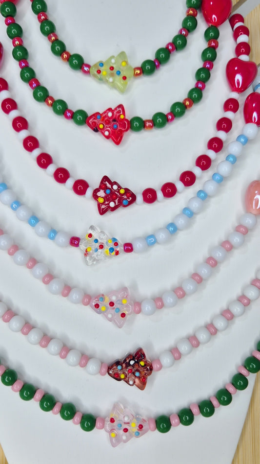 Collana ELFA con Albero Natale🎄 in vetro Murano e Cuori in ceramica mis.regolab.