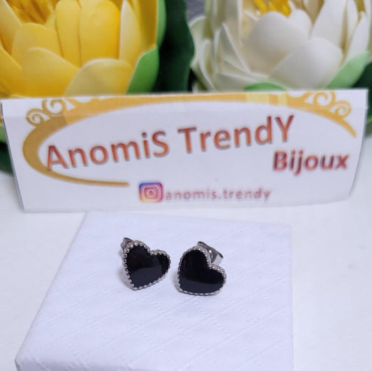 Orecchini a lobo in acciaio anallergico Cuore smaltato con bordino puntinato