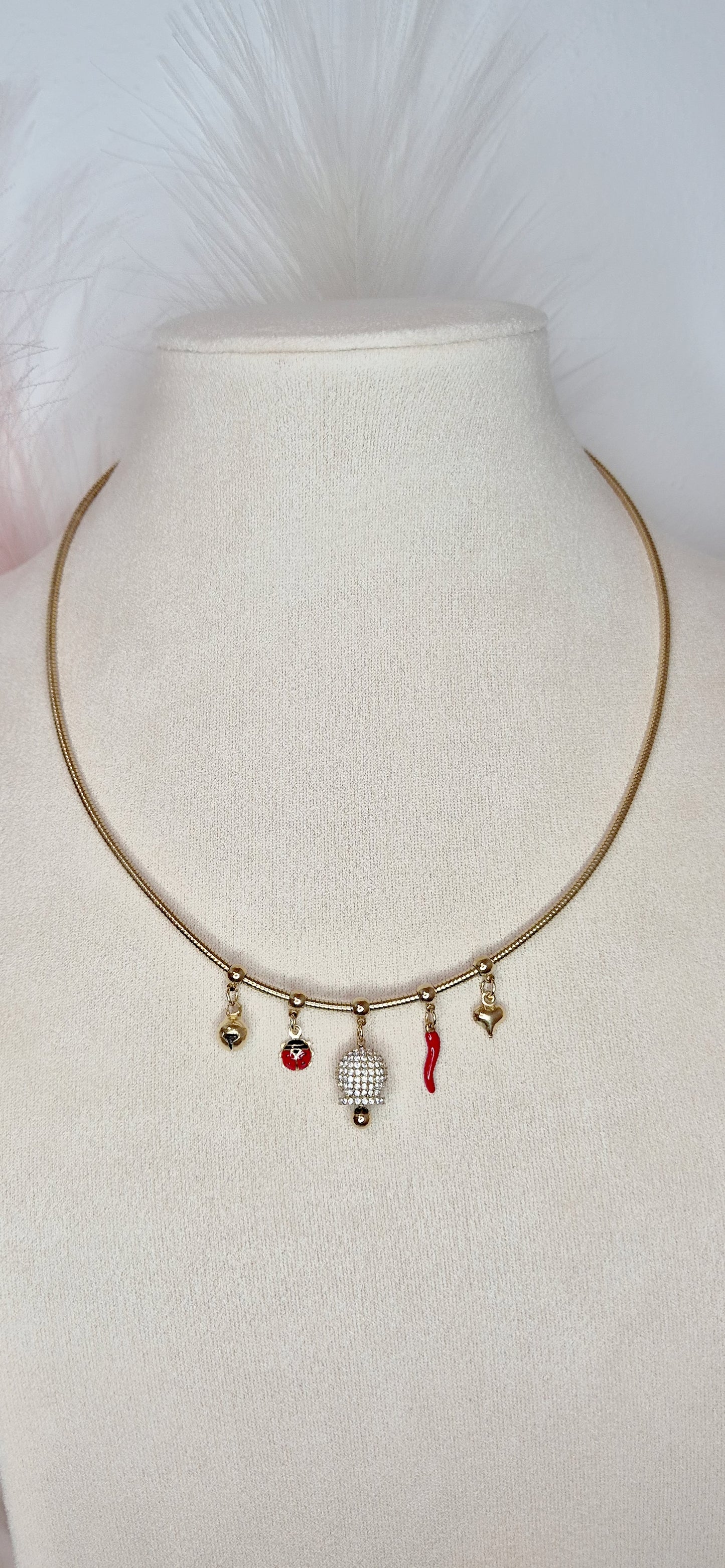 Collana Sonaglio della buona sorte girocollo (45cm+estens.) in acciaio semirigido Silver o Gold con Campanella pavè zirconi e charms portafortuna smaltati