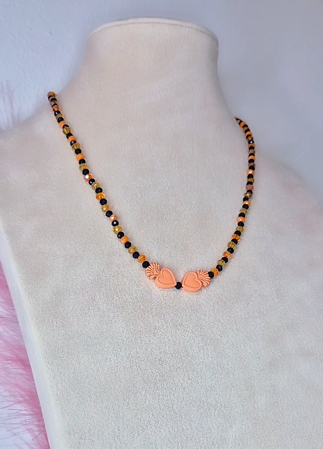 Collana cristalli sfaccettati con doppio Cuore Sacro smaltato misura girocollo 40cm + estens.regolab.