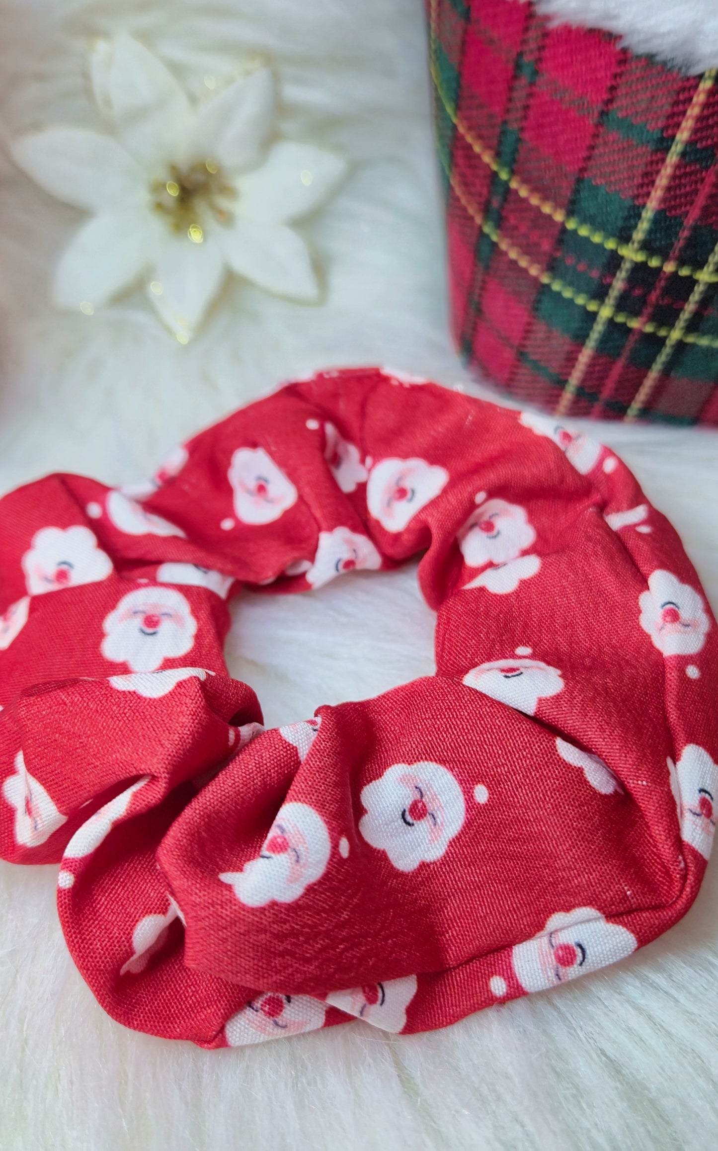Scrunchies elastici per capelli in raso a tema Natale 🎅🏻🎄✨️