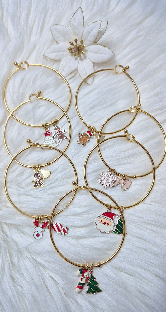 Bracciale rigido in acciaio gold chiusura a Cuore con Charms Natalizi🎅🏻🎄