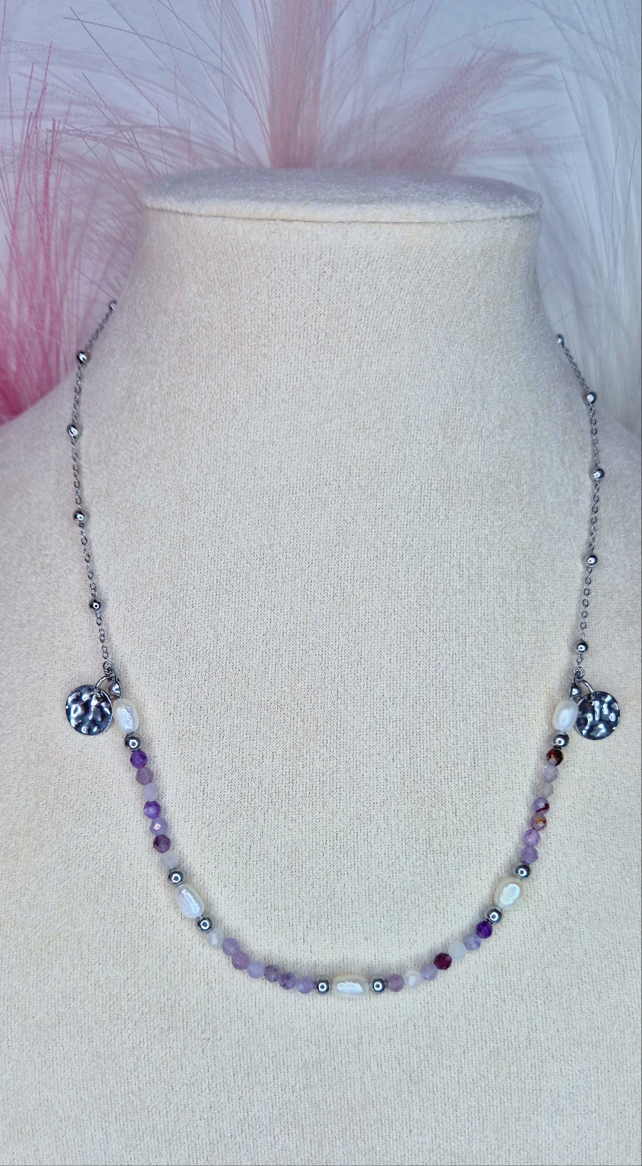 Collana Autumn Vibes in acciaio con pietre naturali e perline di fiume realizzata a mano mis. 45cm regolab.