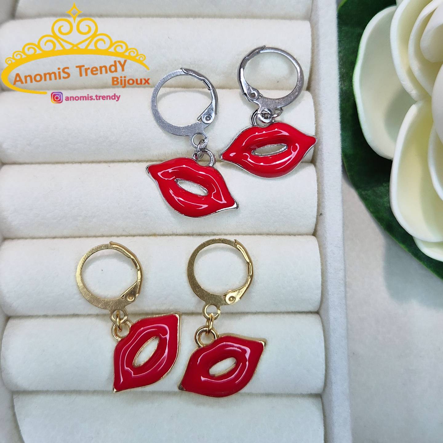 Collezione Bacio 💋 orecchini collana e anello 100% acciaio inossidabile anallergico silver o gold