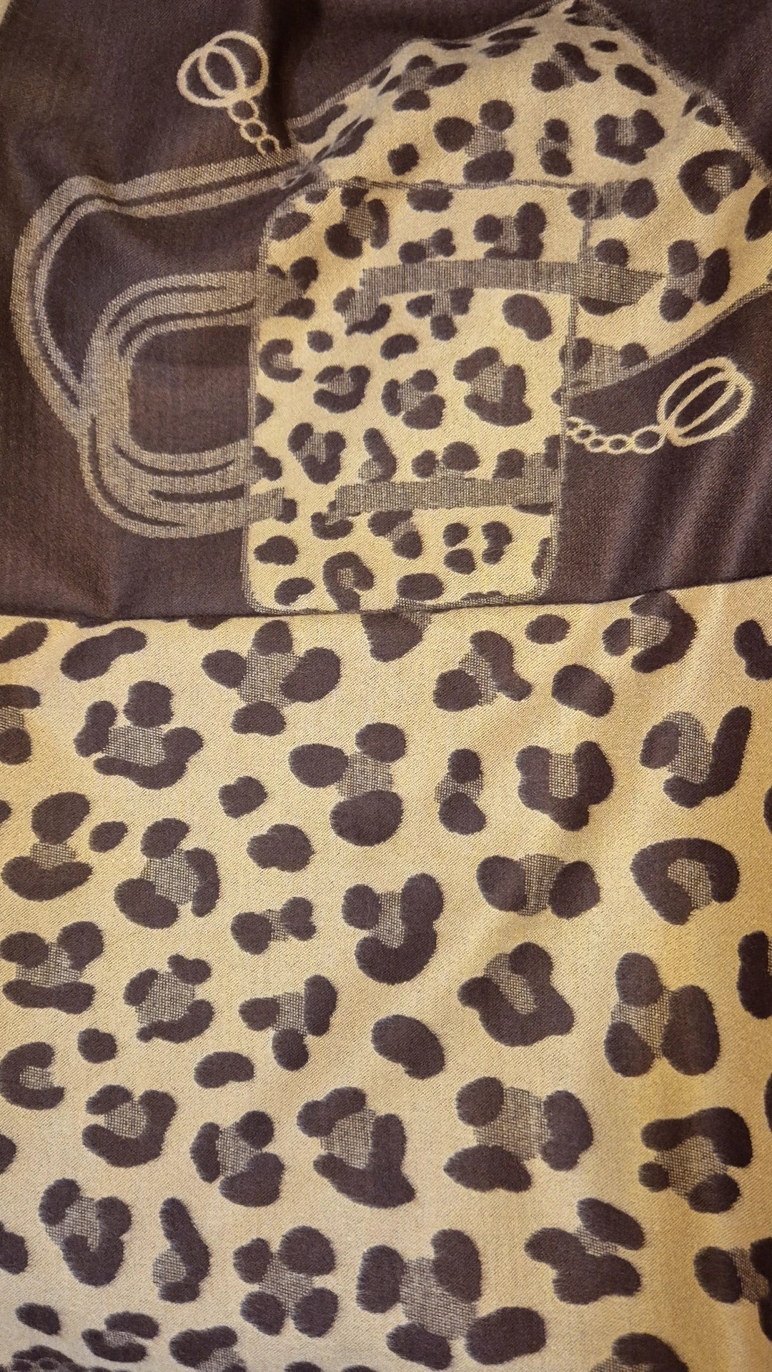 Sciarpone caldo 85%Viscosa 15%Lana fantasia Animalier & Tote Bag colore double-face