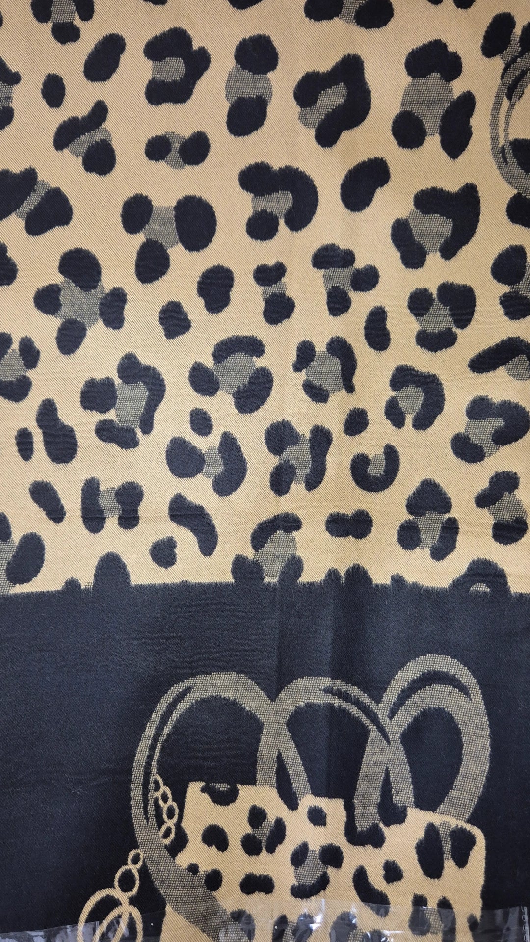 Sciarpone caldo 85%Viscosa 15%Lana fantasia Animalier & Tote Bag colore double-face