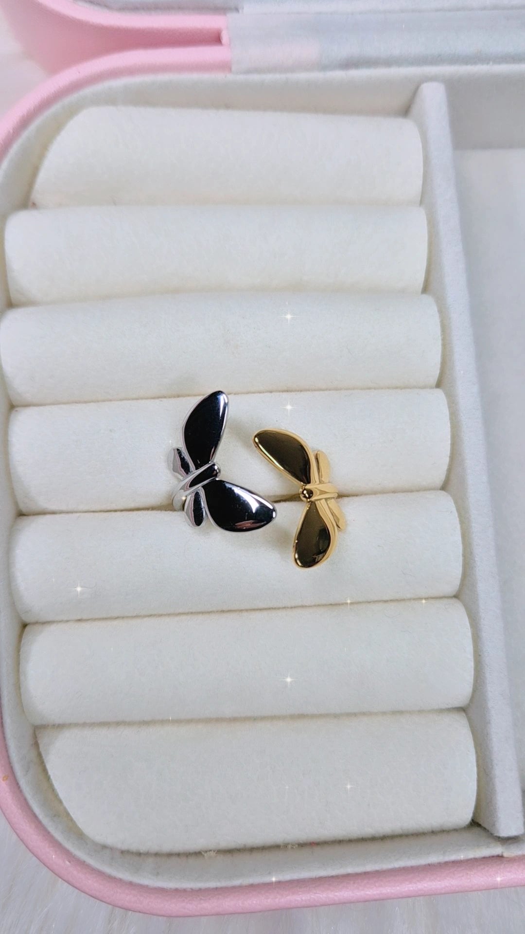 Anello Farfalle danzanti in acciaio gold o bicolor misura regolabile