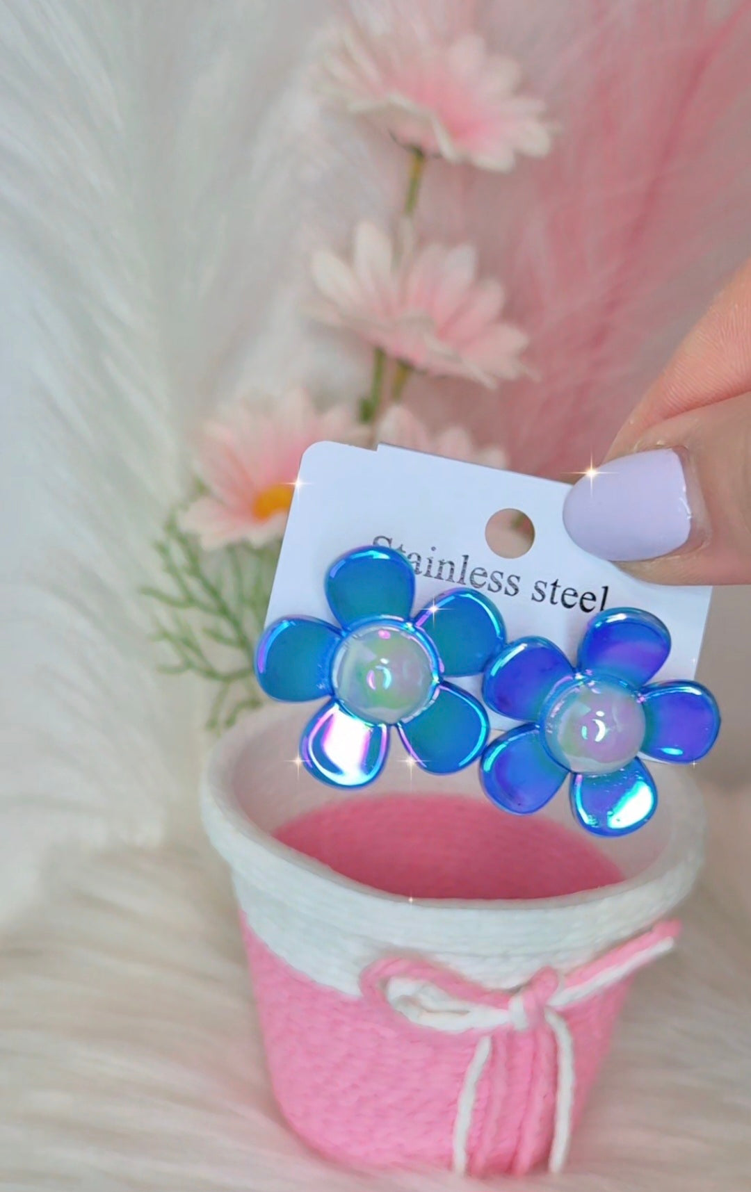 Orecchini Margherita 🌸 acciaio anallergico finish opalescente
