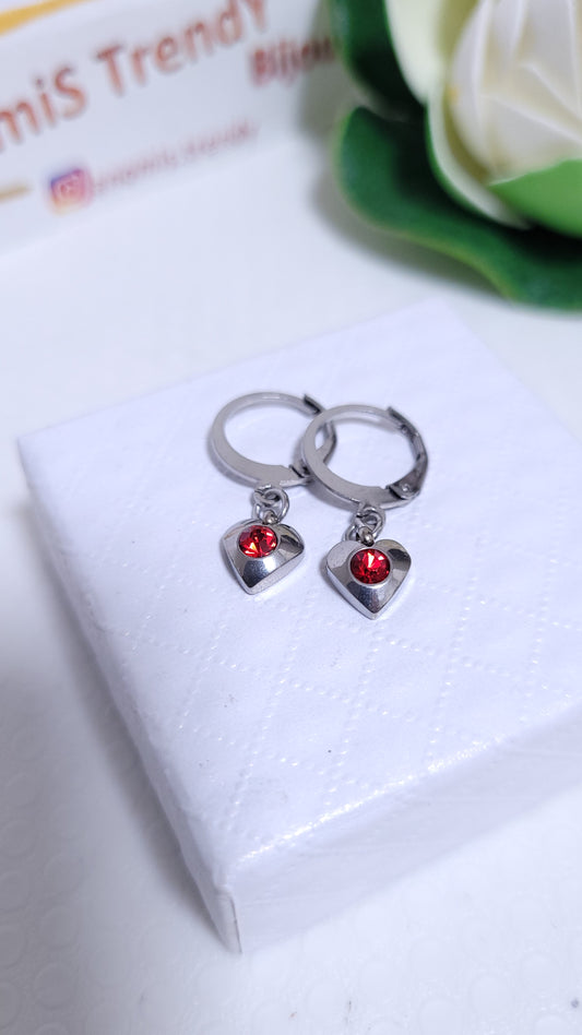 Orecchini cerchietti 1cm con pendente Cuore e punto luce Rosso Rubino