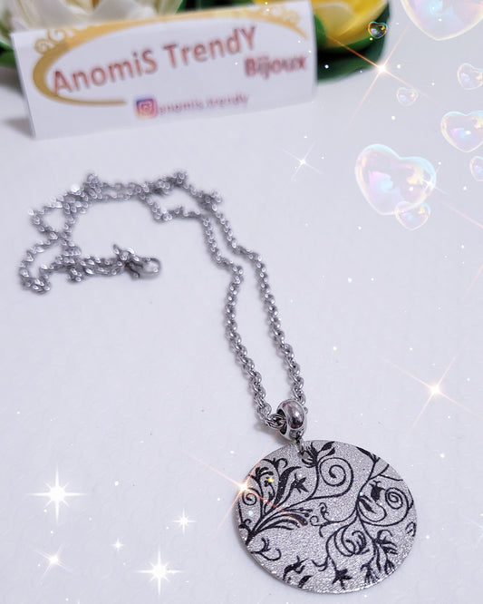 Collana con pendente damascato diamantato